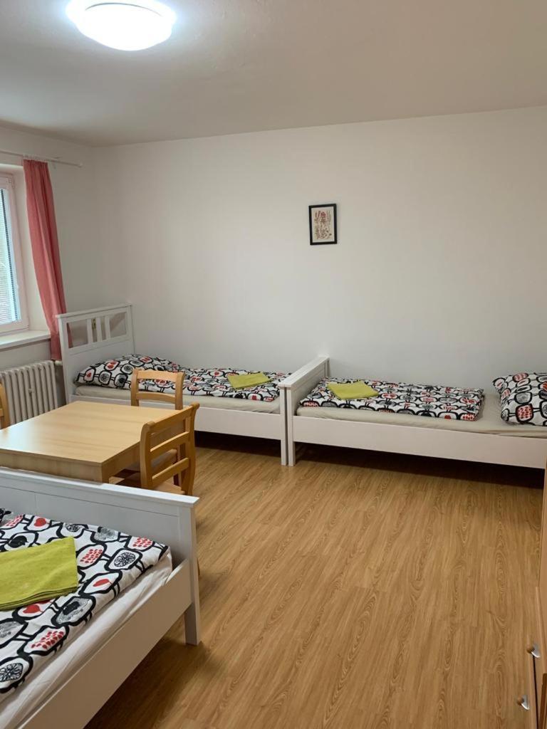 Penzion Kovarska Luaran gambar